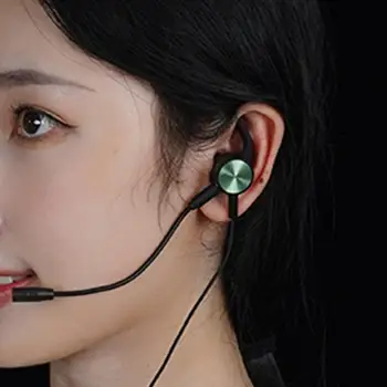 XG121 Жични слушалки с Чувствителен Стереофоническим Звуков Ефект Динамични 3,5 мм Слушалки в ушите Слот ушите с двоен микрофон за Директно Излъчване