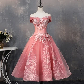 Бална рокля облечи шаферките Чай Дължина тюл 3D цвете перли V образно деколте с открити рамене диня червен сватба парти рокли плюс размер